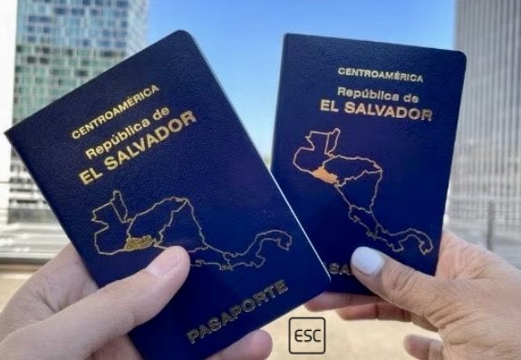 salvadoran passport