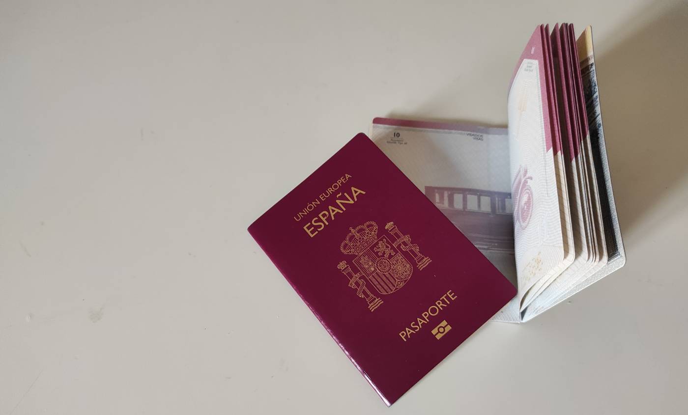 spain passport