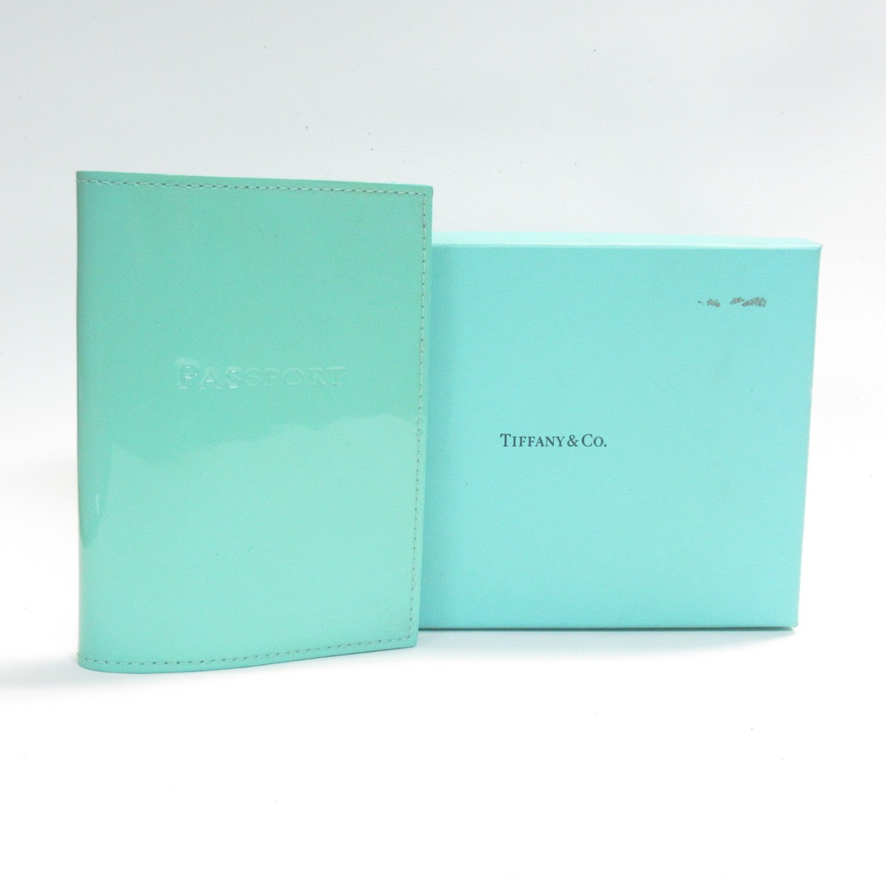 tiffany and co passport holder