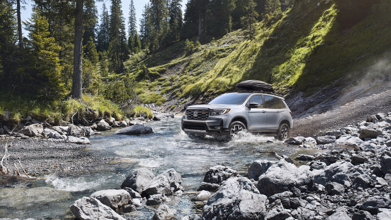 toyota highlander vs honda passport