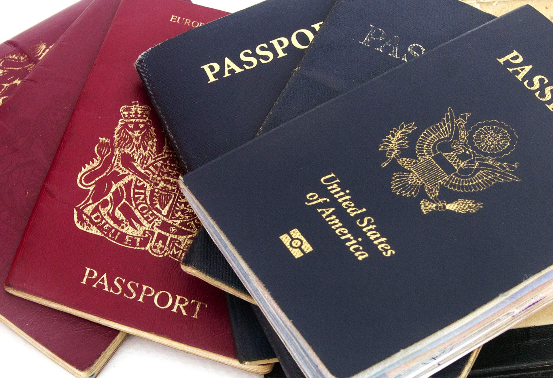 Types Of United States Passports - Scannable Passports Maker- Passports ...