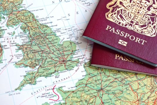 uk passport renewal overseas